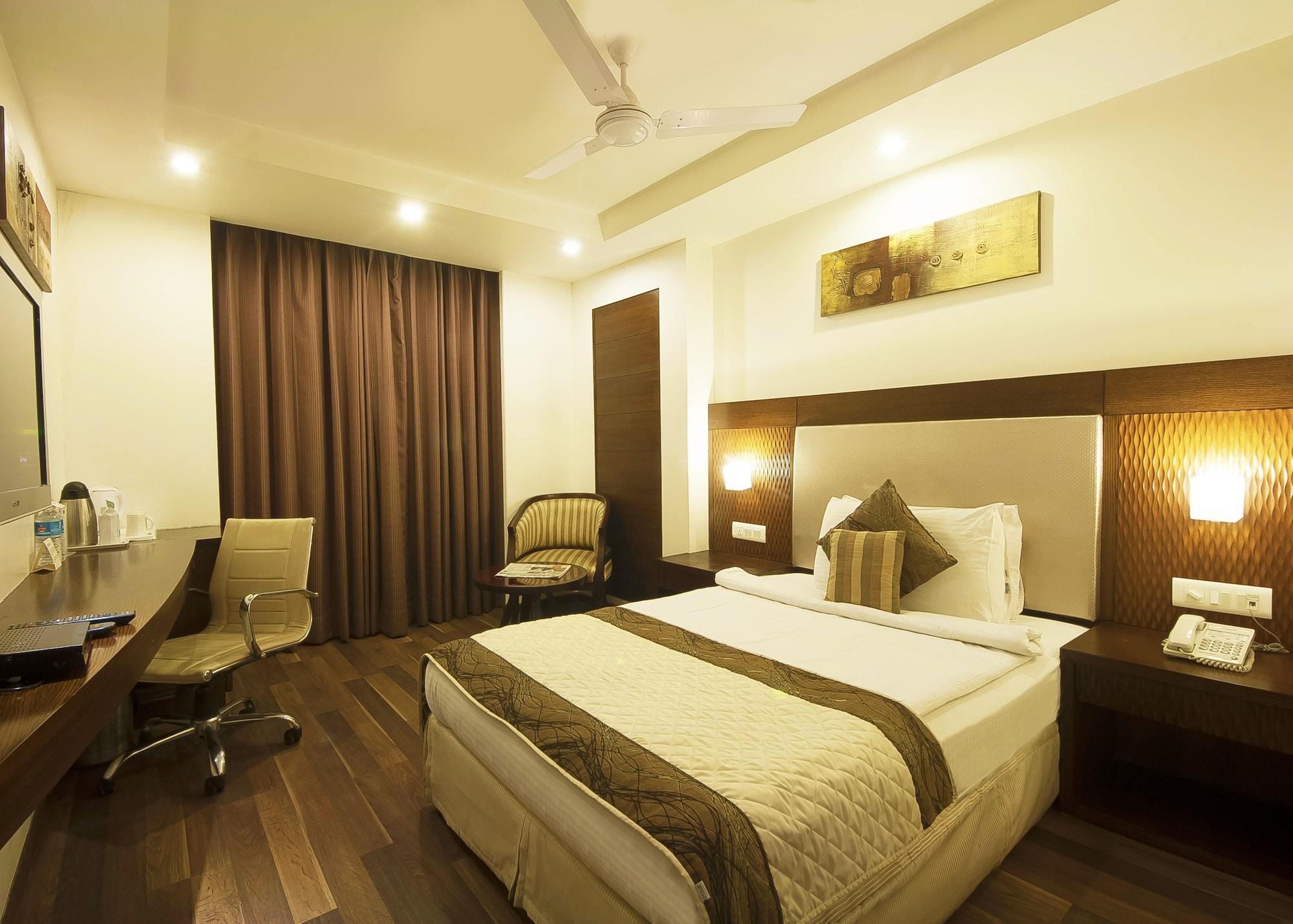 Hotel Le Roi Near New Delhi Railway Station Exteriér fotografie